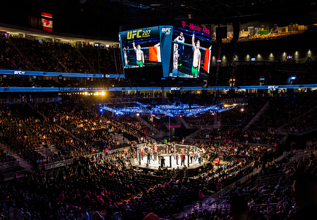 UFC 257 vuelve con publico