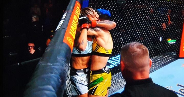 jessica andrade triangulo