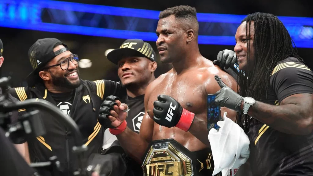 Francis Ngannou y Marquel Martin UFC PFL