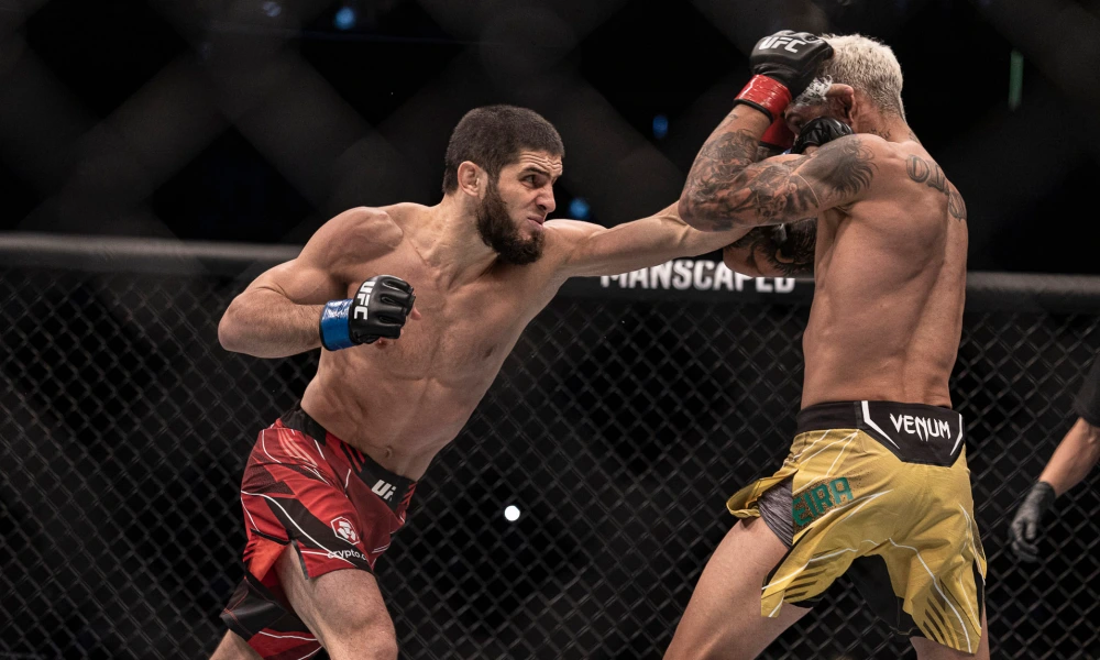 islam-makhachev-charles-oliveira- en el ufc-280-