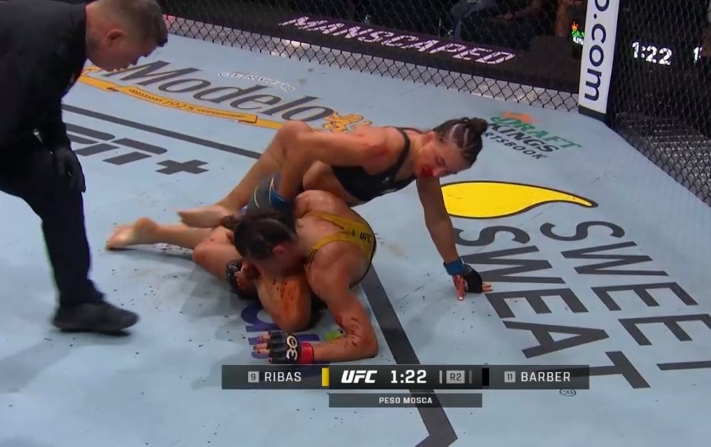 maycee barber noquea a amanda ribas UFC Jacksonville